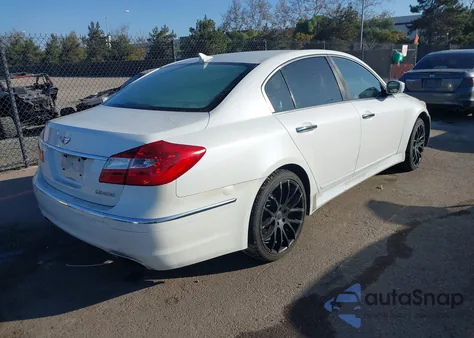 2012 Hyundai Genesis 3.8 из США, поврежденный, VIN KMHGC4DD5CU185391